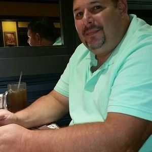 Meet your Posher, Luis